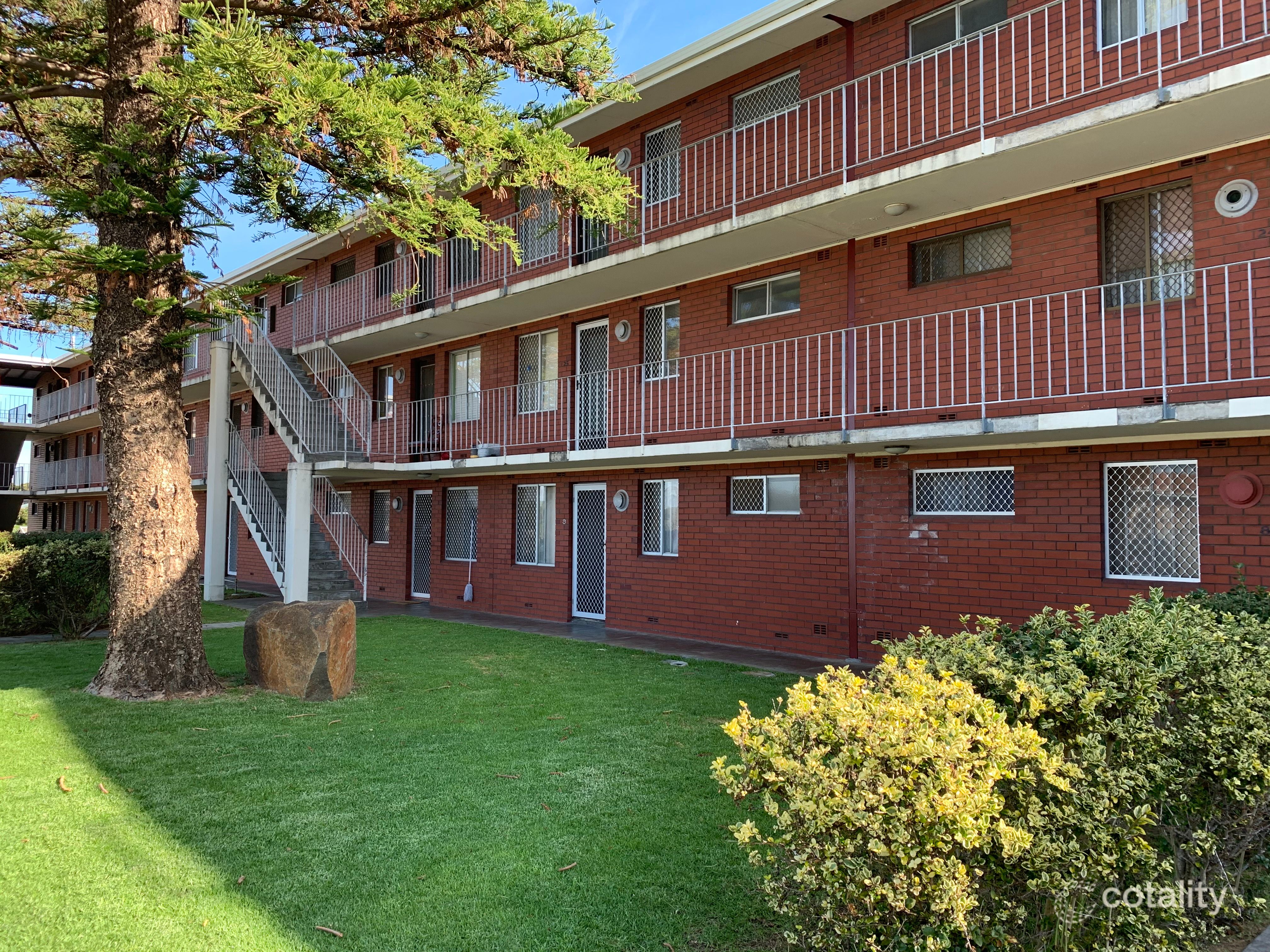 9/75 Phoenix Rd, Spearwood, WA 6163