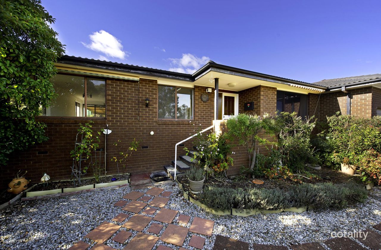 1 Neeld Pl, Charnwood, ACT 2615