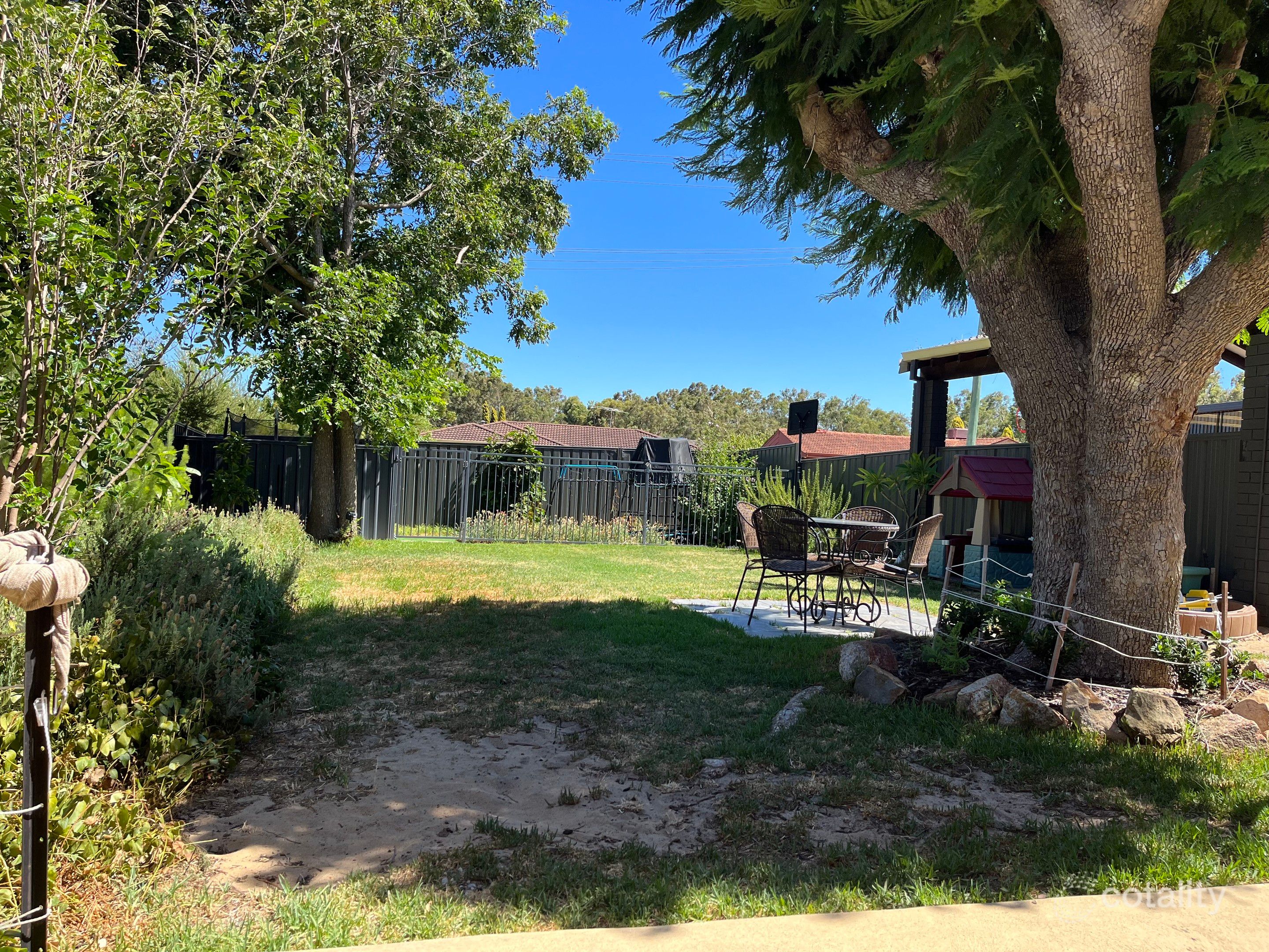 28b Brookside Ave, Kelmscott, WA 6111