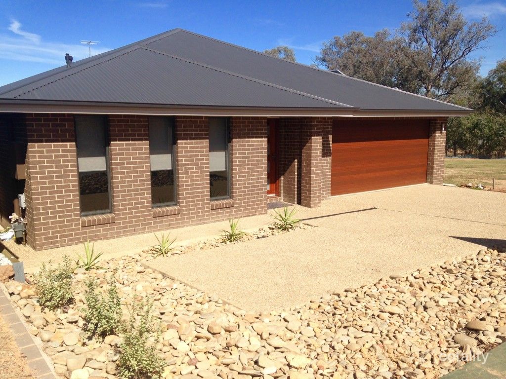 33 Barnett Ave, Thurgoona, NSW 2640