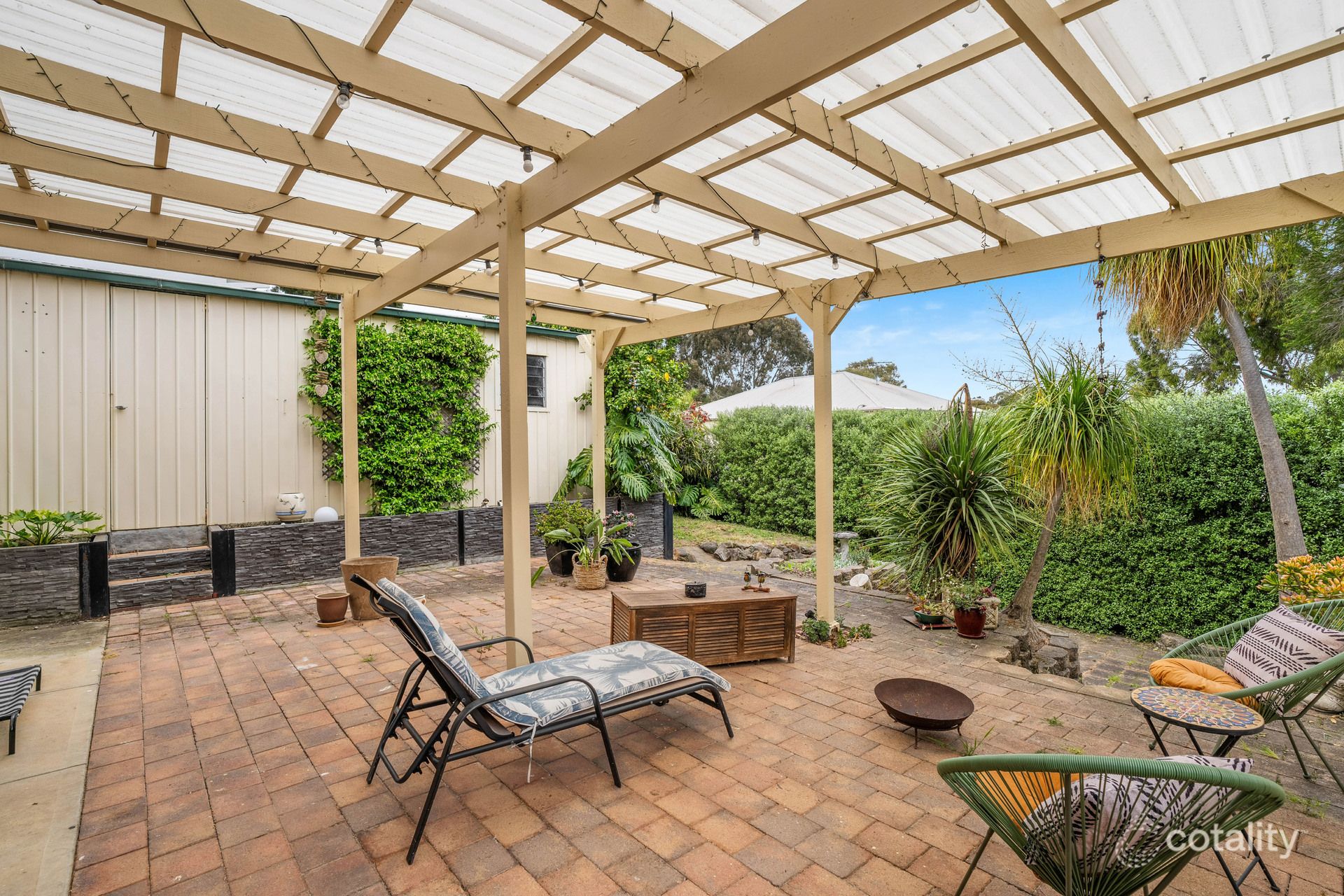 14 Monterey Ct, Happy Valley, SA 5159