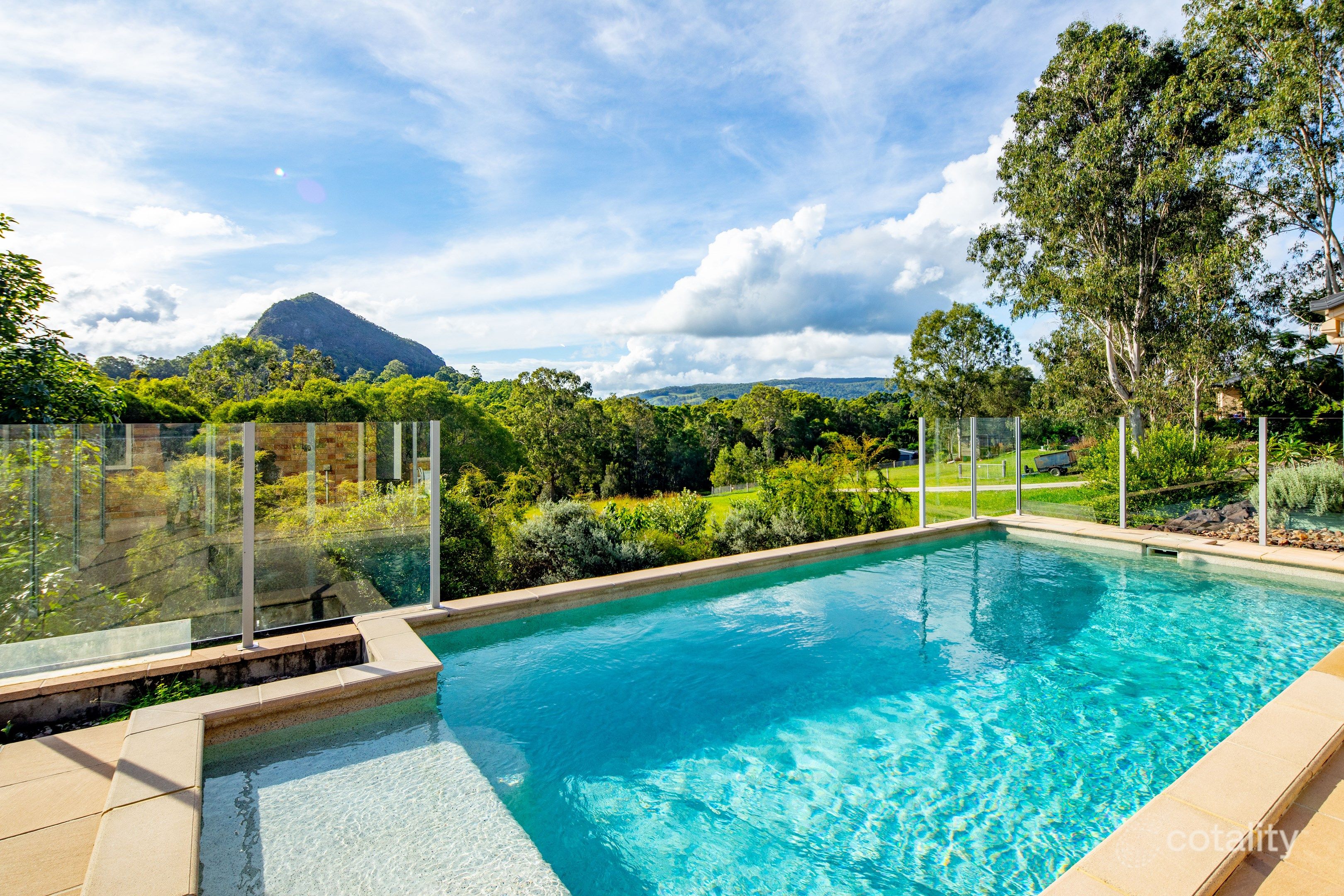 8 Bunderra Way, Cooran, QLD 4569