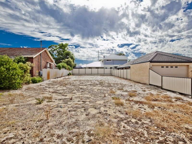2 Viscount Rd, Morley, WA 6062