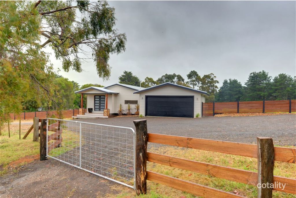 32 Stone Lane, Broomfield, VIC 3364