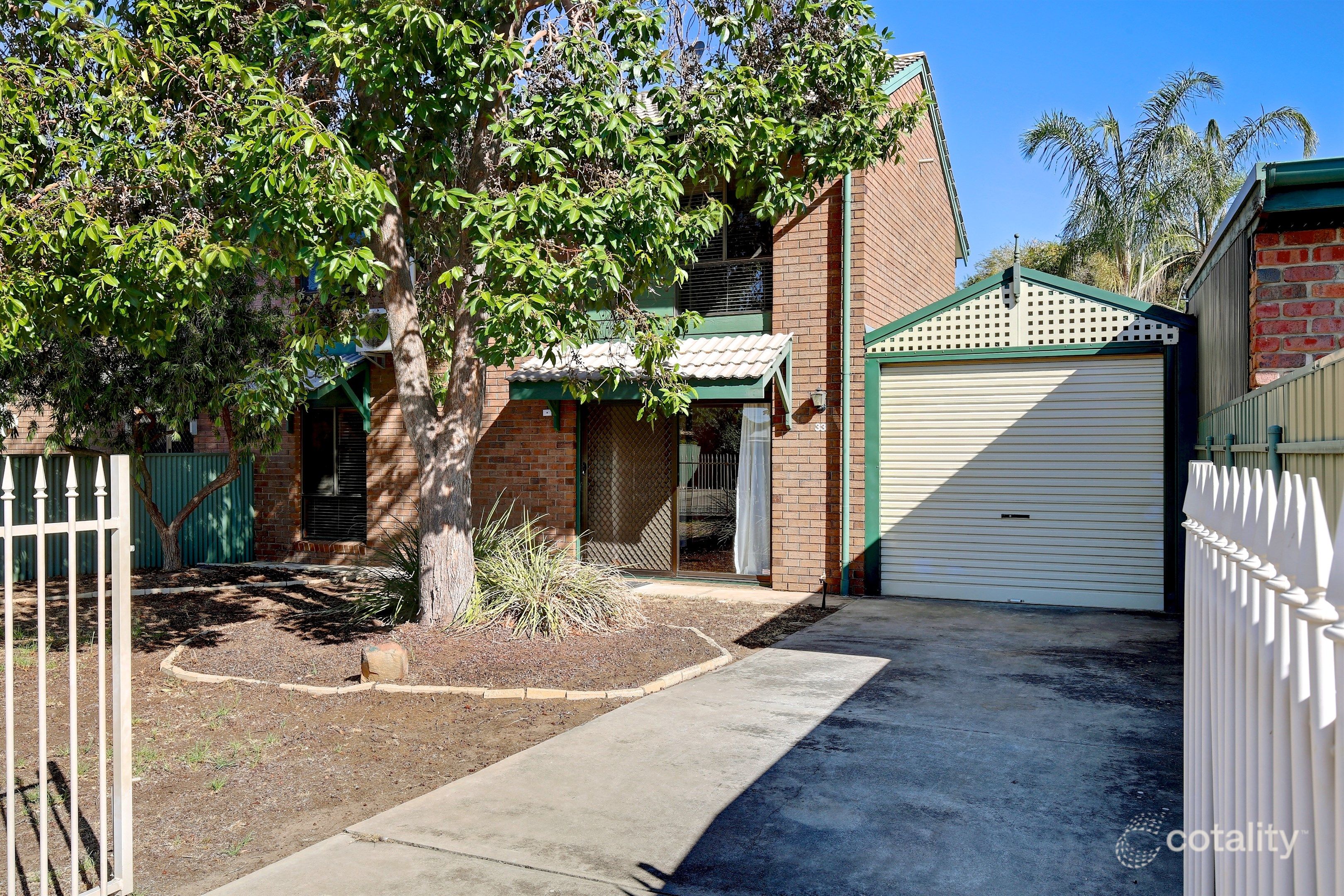 33 Palmer Ct, Renown Park, SA 5008