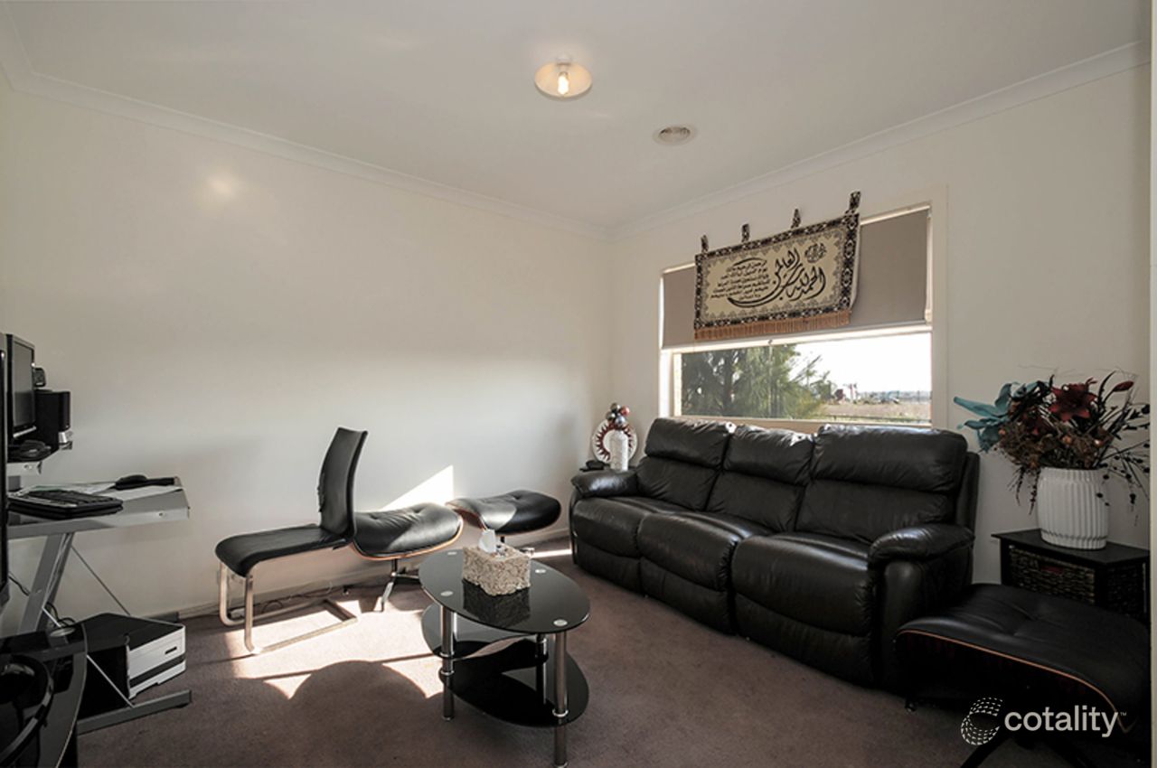8 Neroli Cres, Truganina, VIC 3029