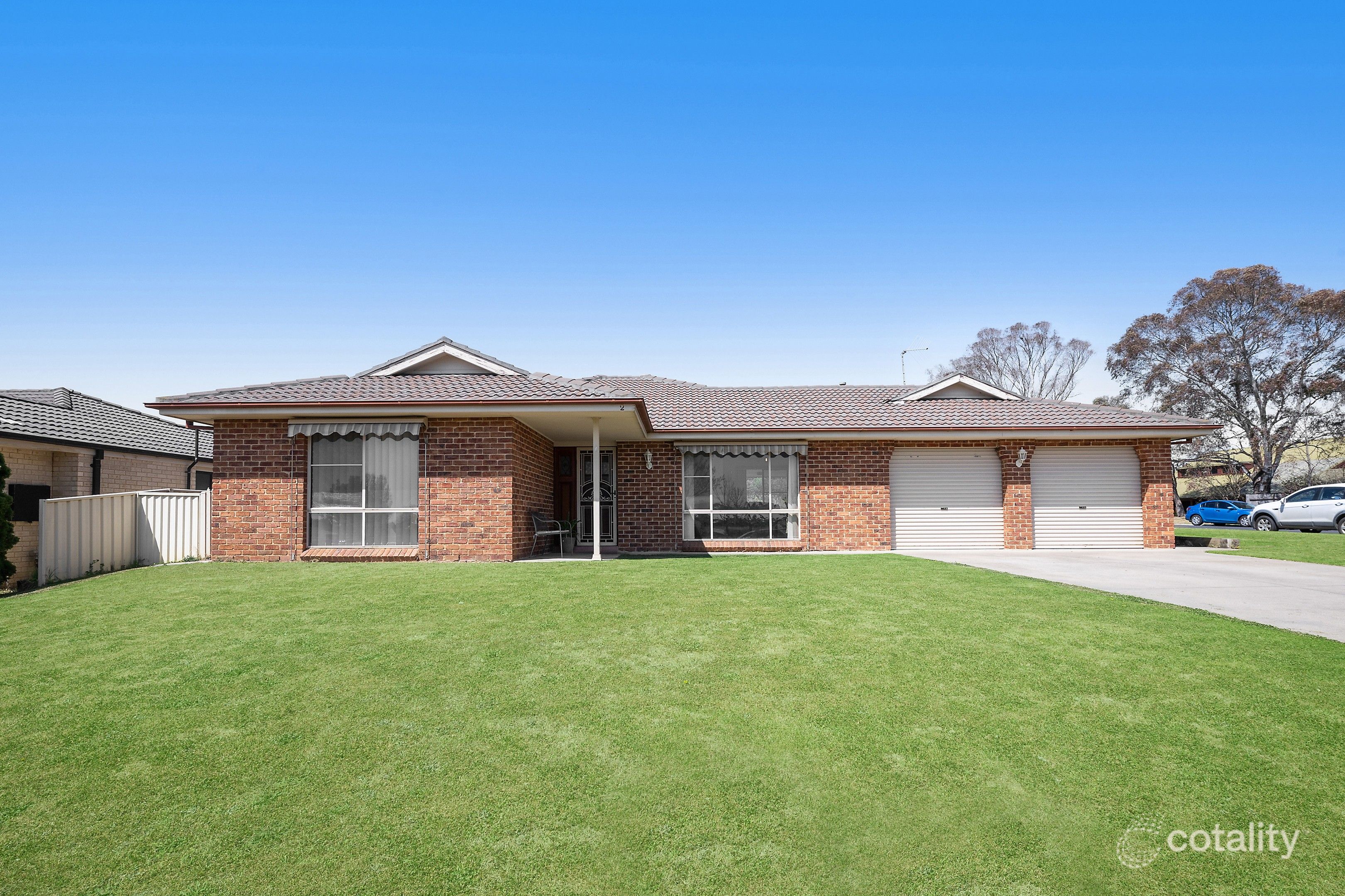 2 Roxburgh Dr, Kelso, NSW 2795