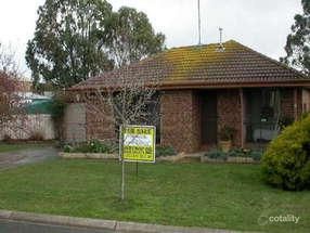 9 Harding Gr, Cardigan Village, VIC 3352