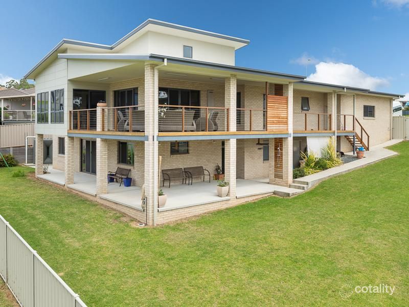 3 Hunter Pl, Sunshine Bay, NSW 2536