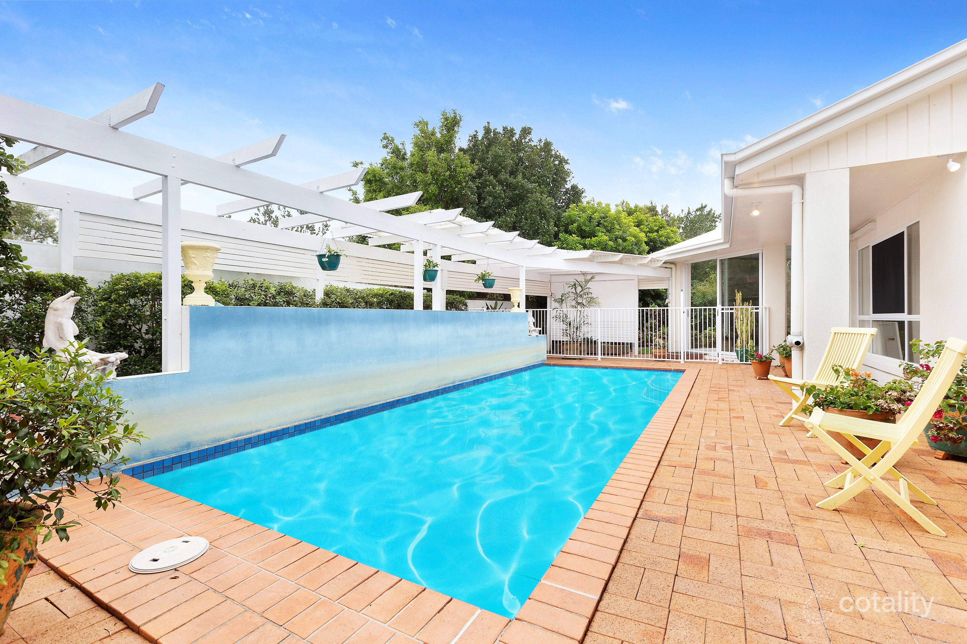 1 Undanbi Pl, Pelican Waters, QLD 4551