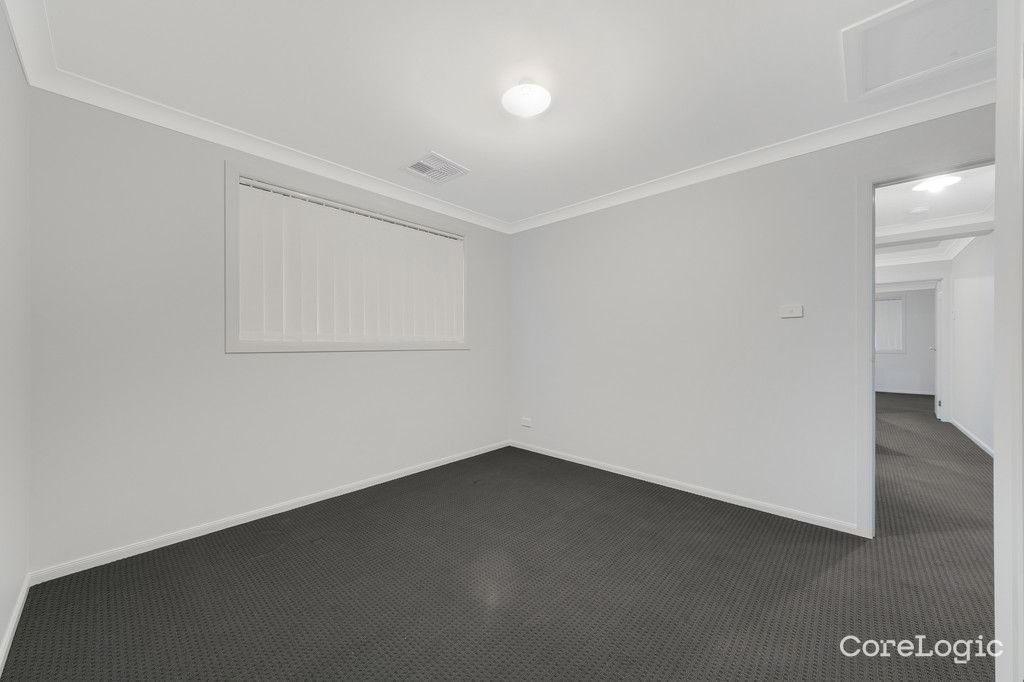 346 Riverside Dr, Airds, NSW 2560