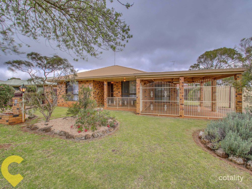 18 Qantas Ct, Wilsonton, QLD 4350