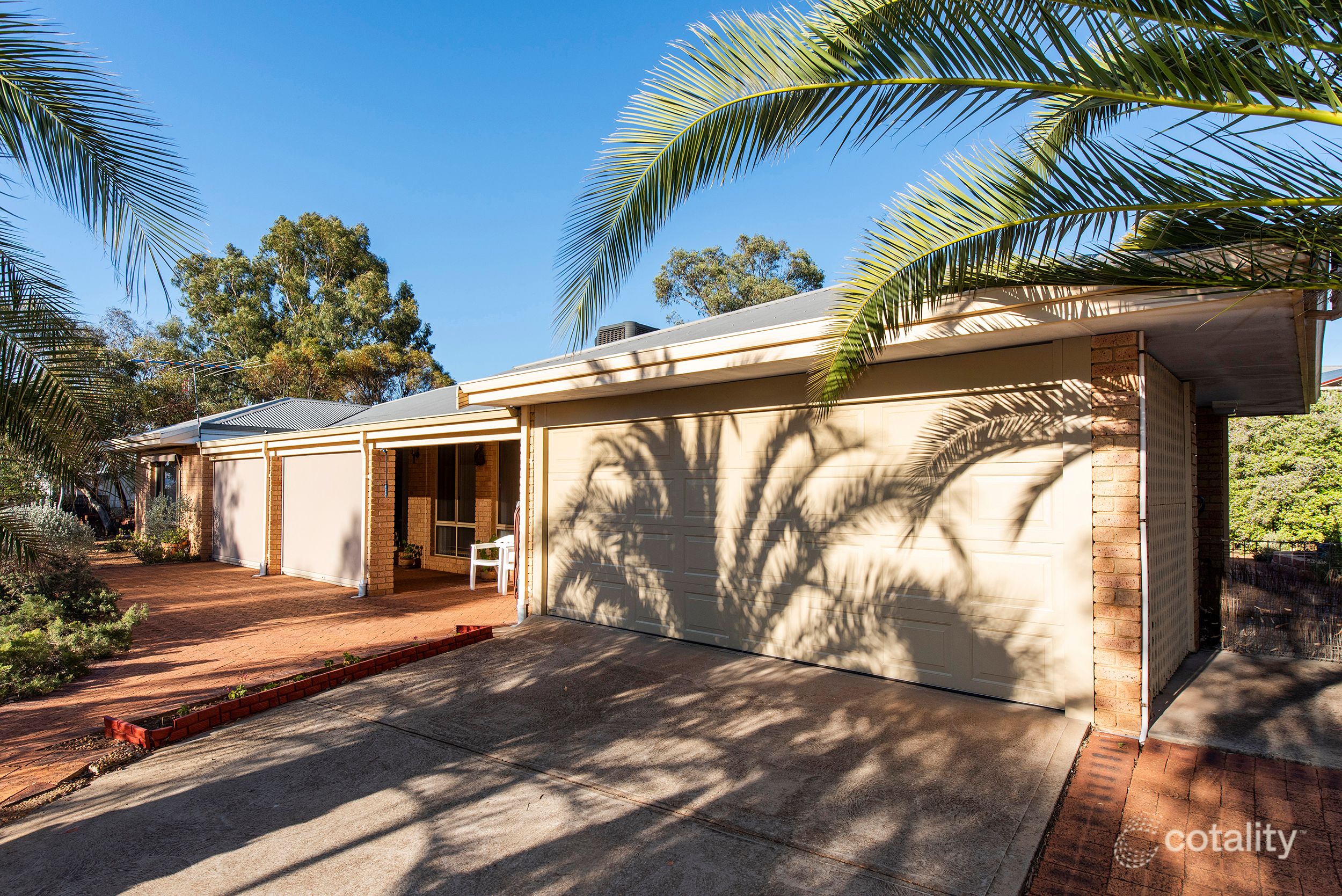 27 Garrigan Cl, Northam, WA 6401