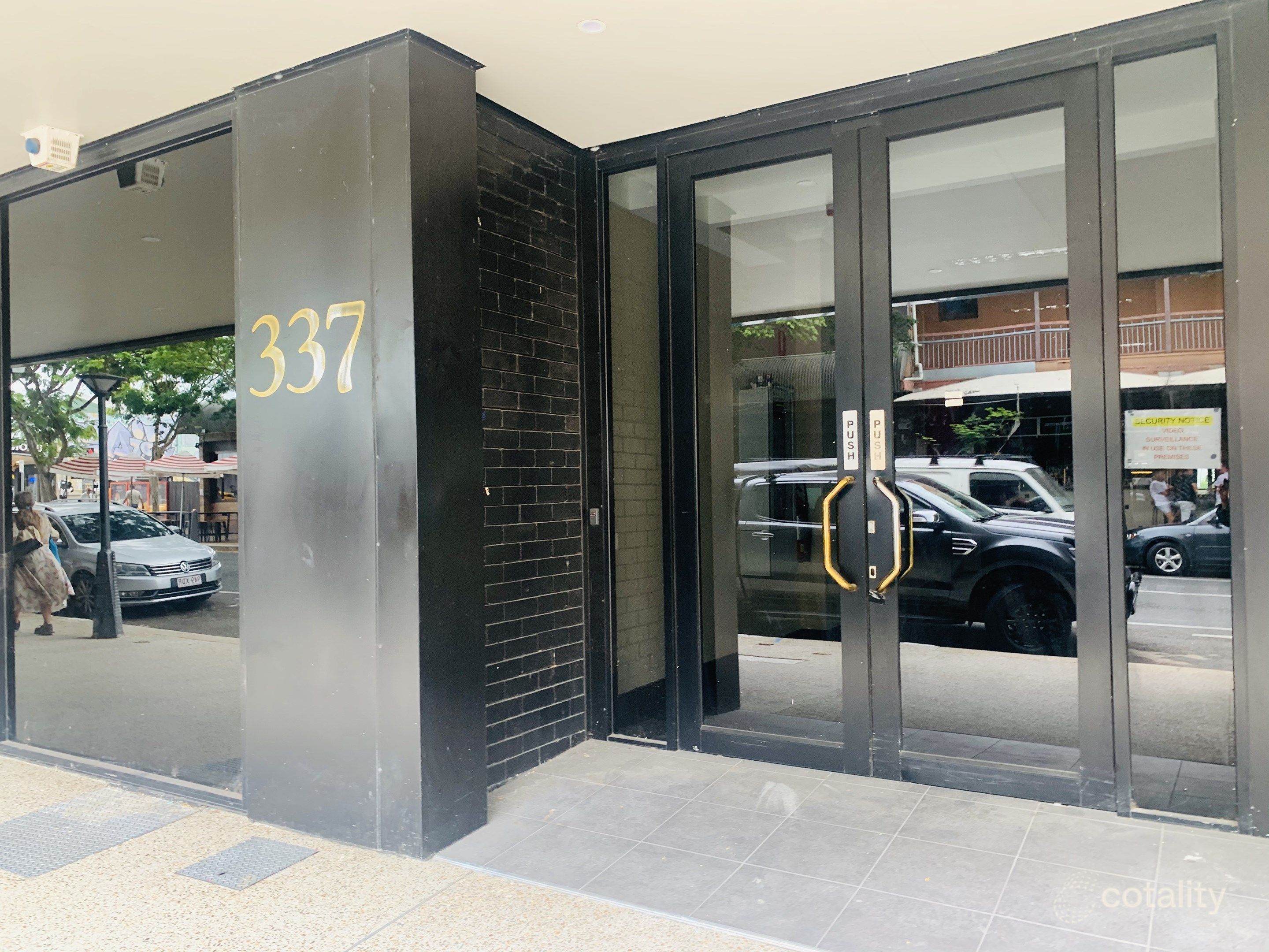 337 Logan Rd, Stones Corner, QLD 4120