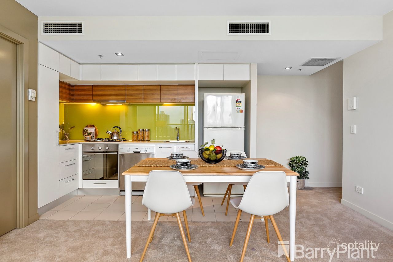 3411/100 Harbour Esp, Docklands, VIC 3008
