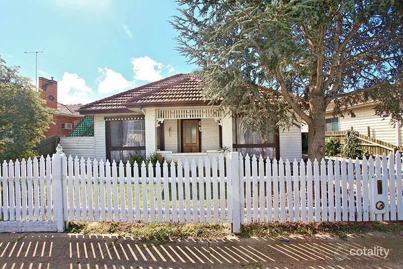 8 Suspension St, Ardeer, VIC 3022