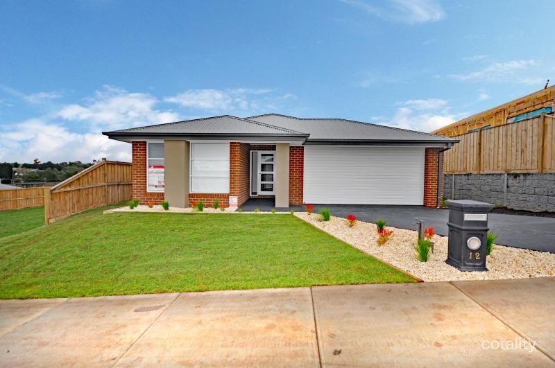 12 Redleaf Ave, Warragul, VIC 3820