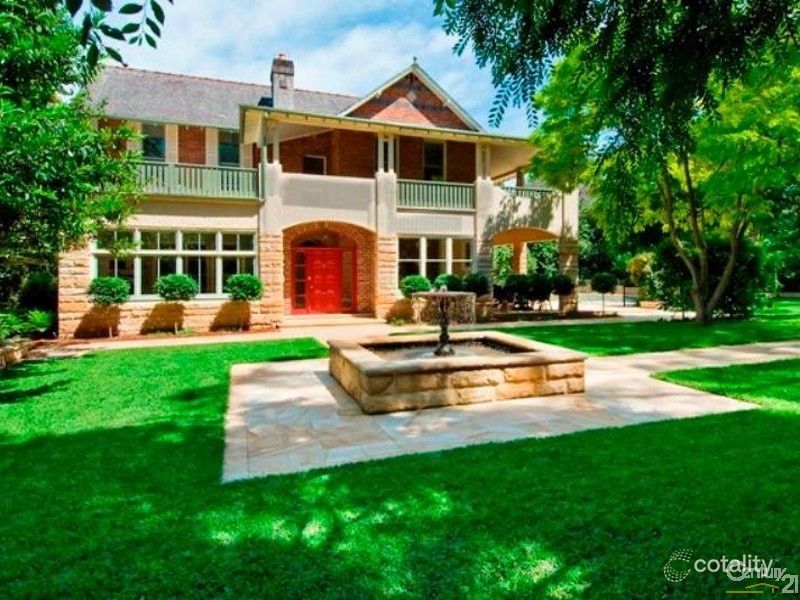 26 Cleveland St, Wahroonga, NSW 2076