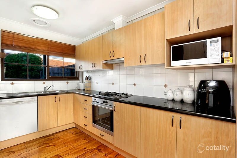 2/136 Huntingdale Rd, Mount Waverley, VIC 3149