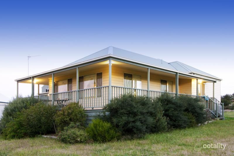 19 Highfield Dr, Longford, VIC 3851