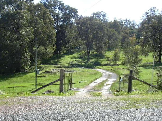 169 Medulla Rd, Jarrahdale, WA 6124