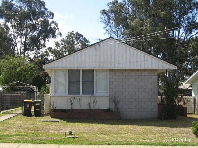 58 Manila Rd, Lethbridge Park, NSW 2770