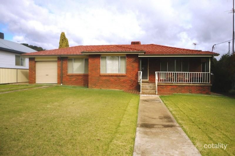 40 Miro St, Young, NSW 2594
