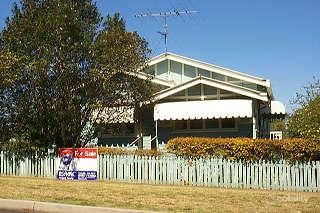 44 Jellicoe St, Mount Lofty, QLD 4350