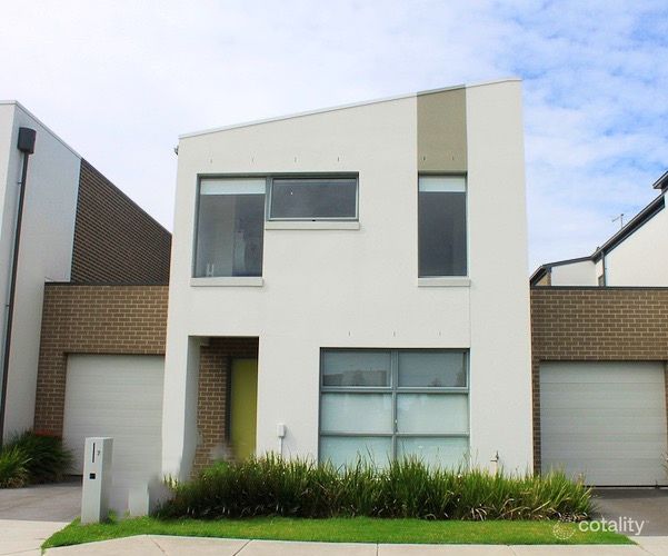 7 Paragon Way, Waterways, VIC 3195