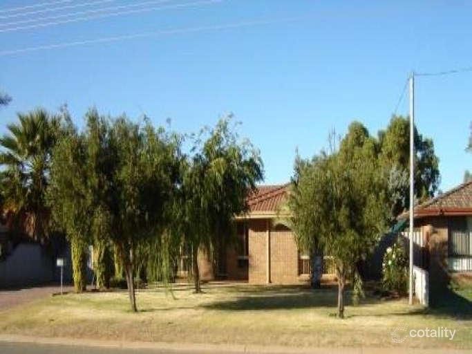 16 Archer St, Utakarra, WA 6530