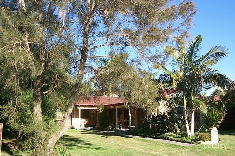 74 Balyarta Cres, Mooloolaba, QLD 4557