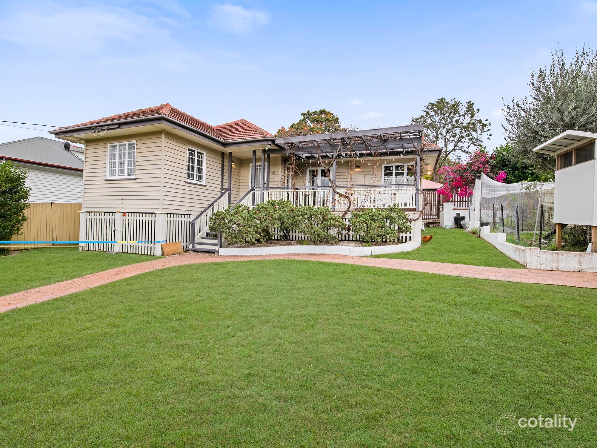 82 Florence St, Carina, QLD 4152