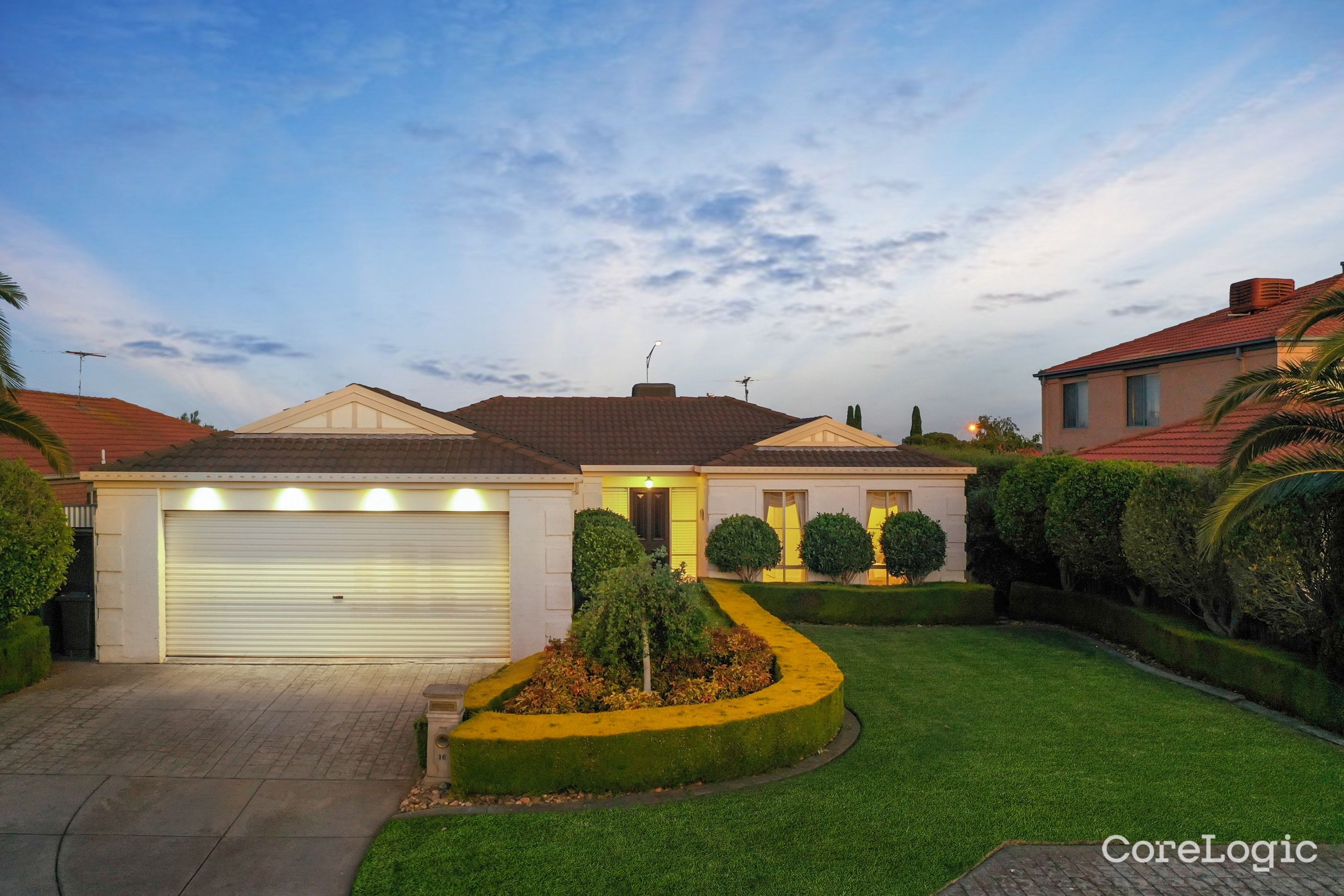 16 Padula Ct, Hillside, VIC 3037