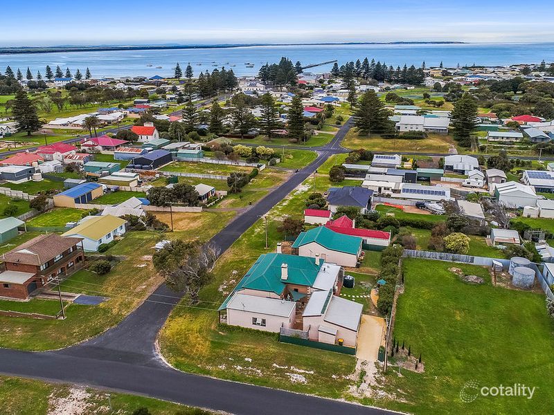 19 Chambers St, Beachport, SA 5280