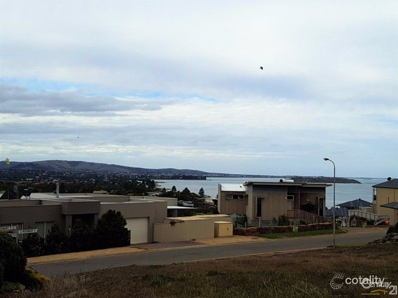 7 Miller Ct, Encounter Bay, SA 5211