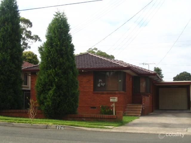 176 Hawksview St, Guildford, NSW 2161