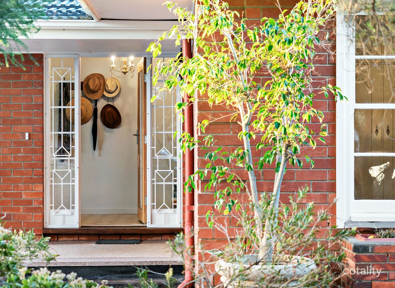 3 Sunnyside Gr, Semaphore Park, SA 5019