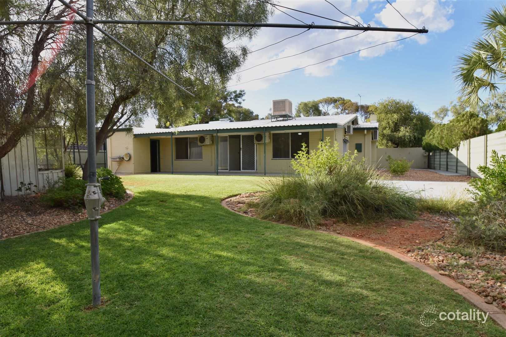 27 Larapinta Dr, Gillen, NT 0870