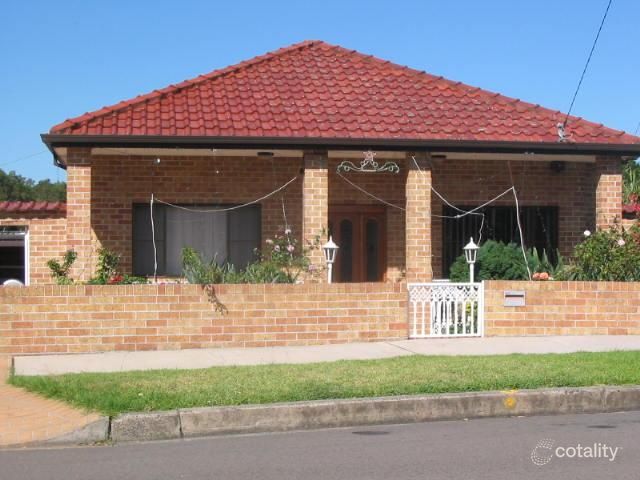 20b Narani Cres, Earlwood, NSW 2206