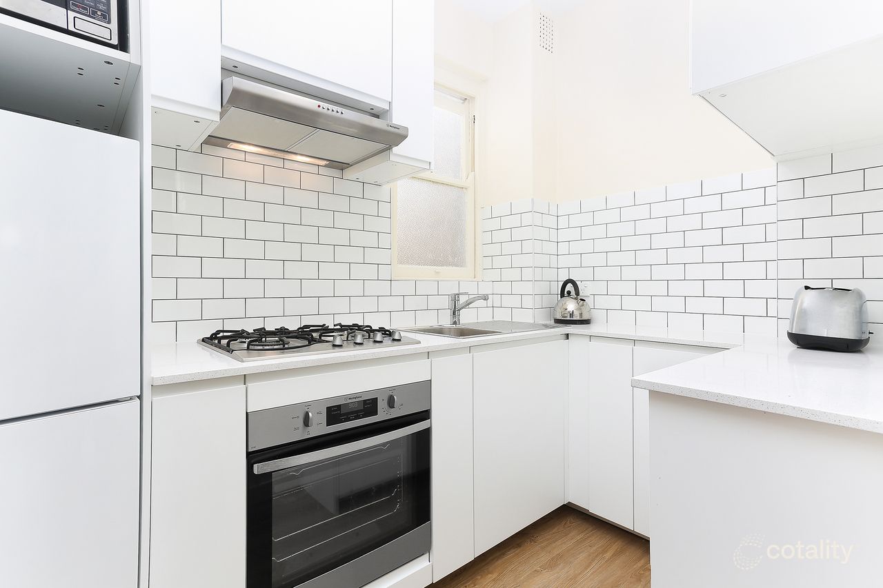 61/117 Macleay St, Potts Point, NSW 2011