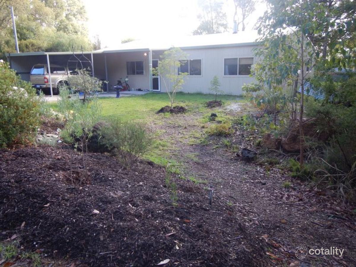 13 Betsworth St, Northcliffe, WA 6262