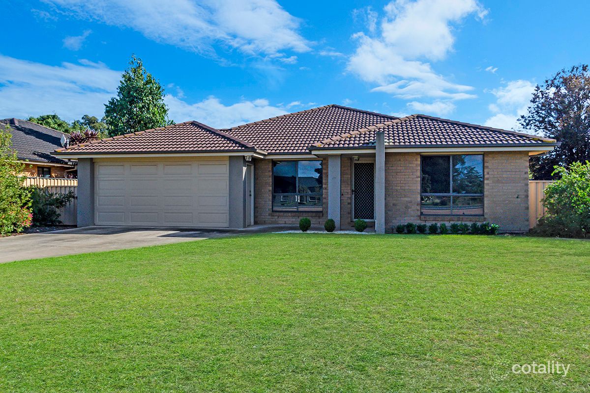 26 Parker St, Dunkeld, VIC 3294