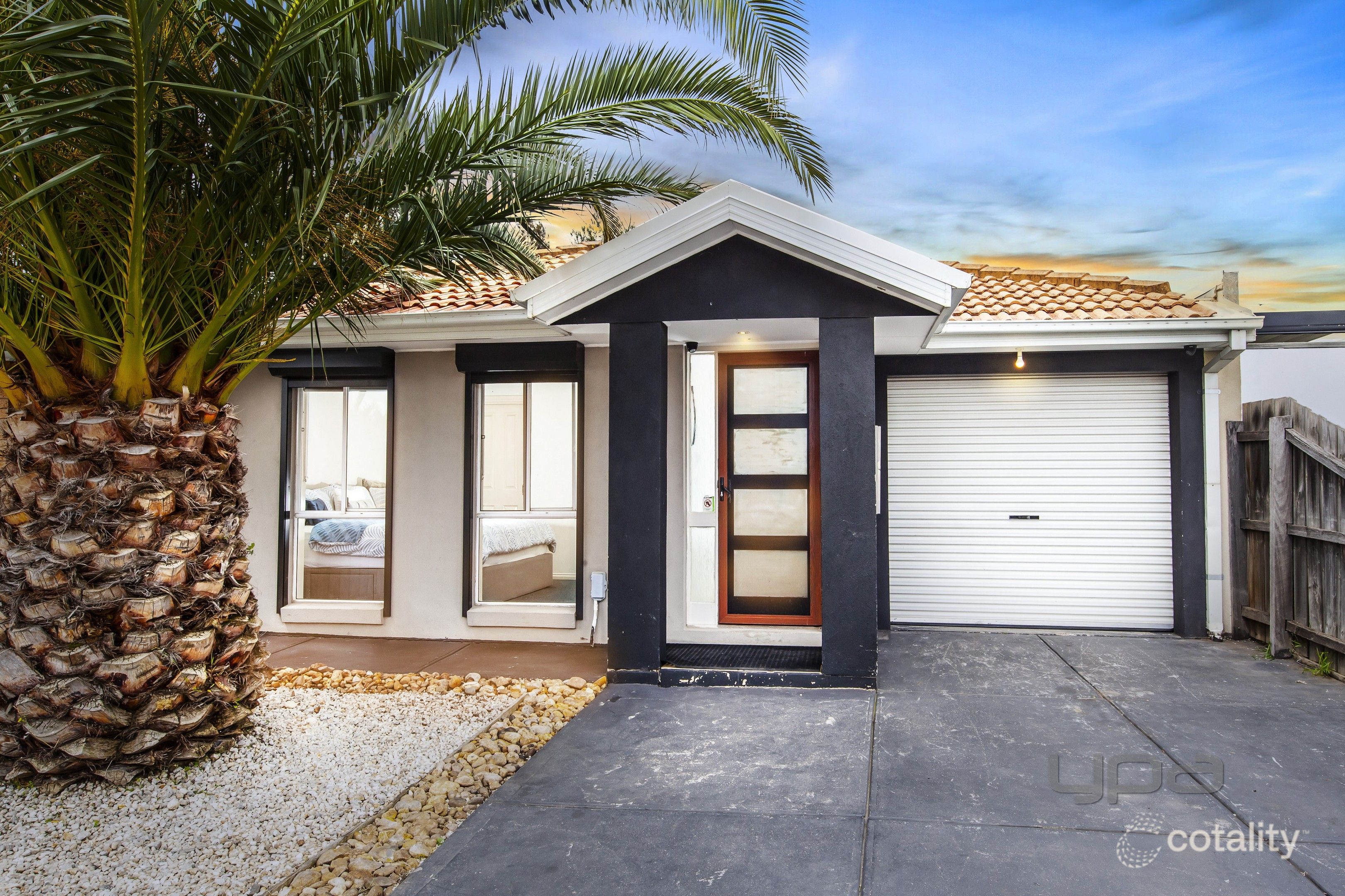 2/5 Timele Dr, Hillside, VIC 3037