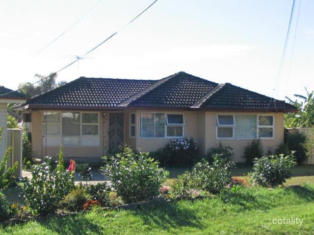 8 Neil Pl, Canley Heights, NSW 2166