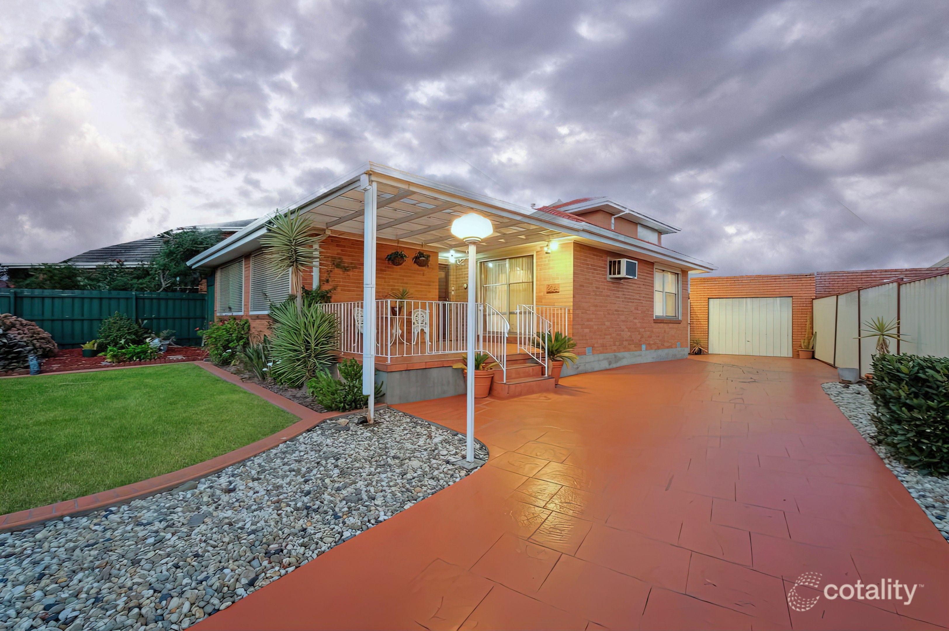 214 Railway Cres, Dallas, VIC 3047