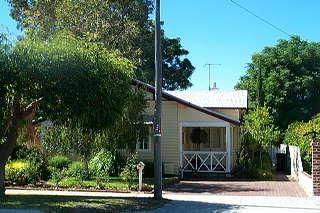 22 Normanby Rd, Inglewood, WA 6052