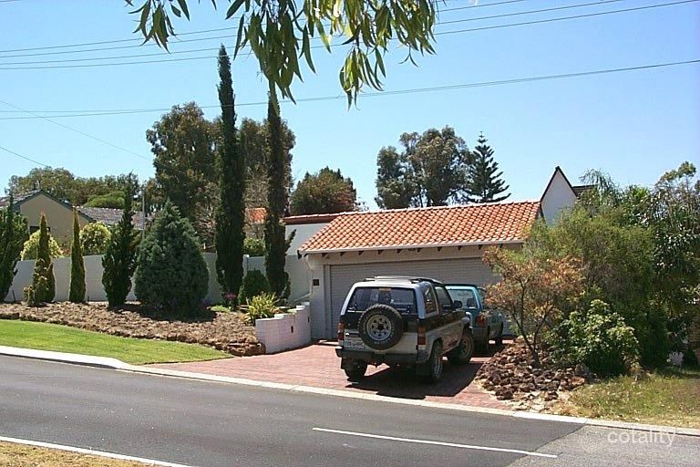 2 Minibah St, Wembley Downs, WA 6019