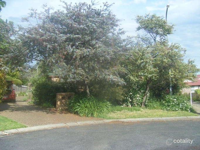 2/4 Kilkenny Cl, Armidale, NSW 2350