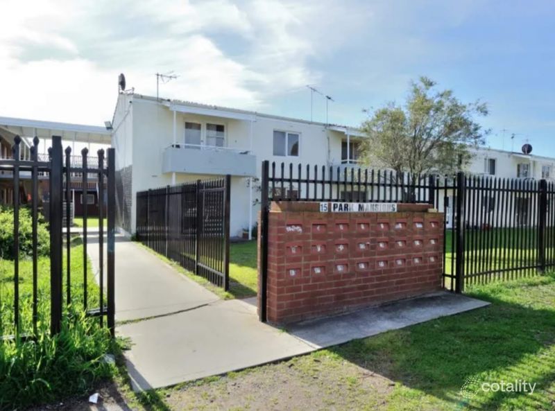 4/15 Corvus Pl, Rockingham, WA 6168