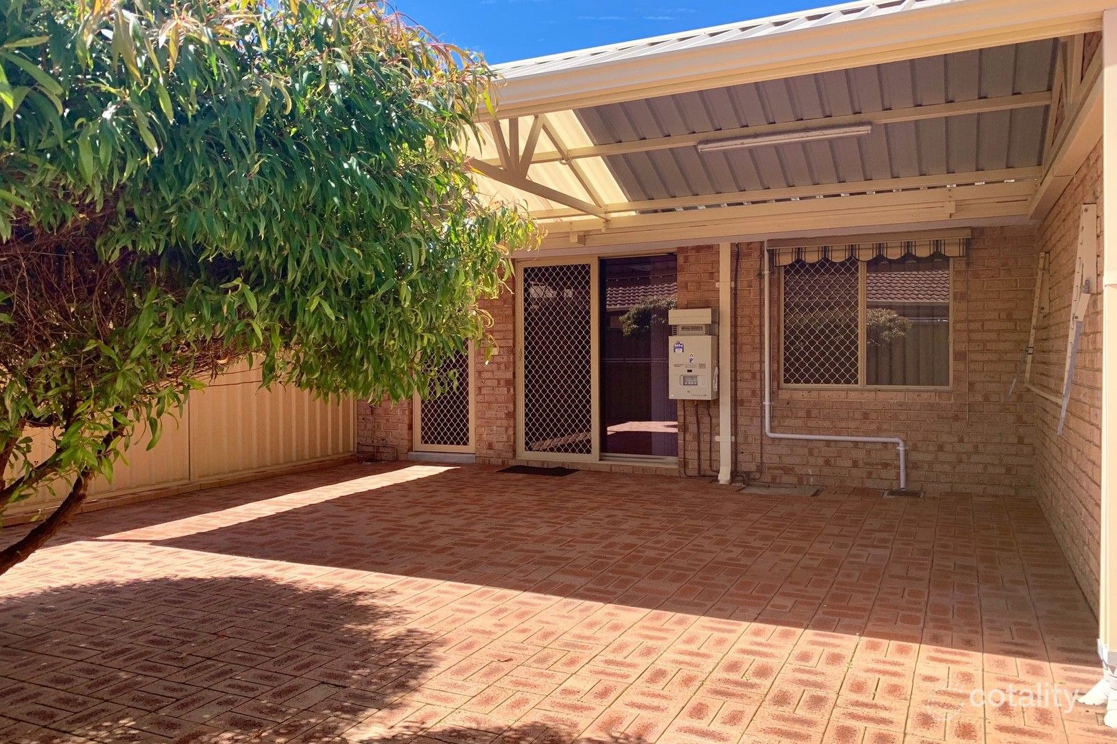 4/1 Waterway Ct, Churchlands, WA 6018